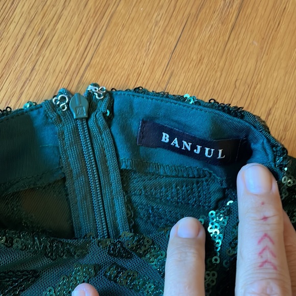 Performance suit - Picture 3 of 6